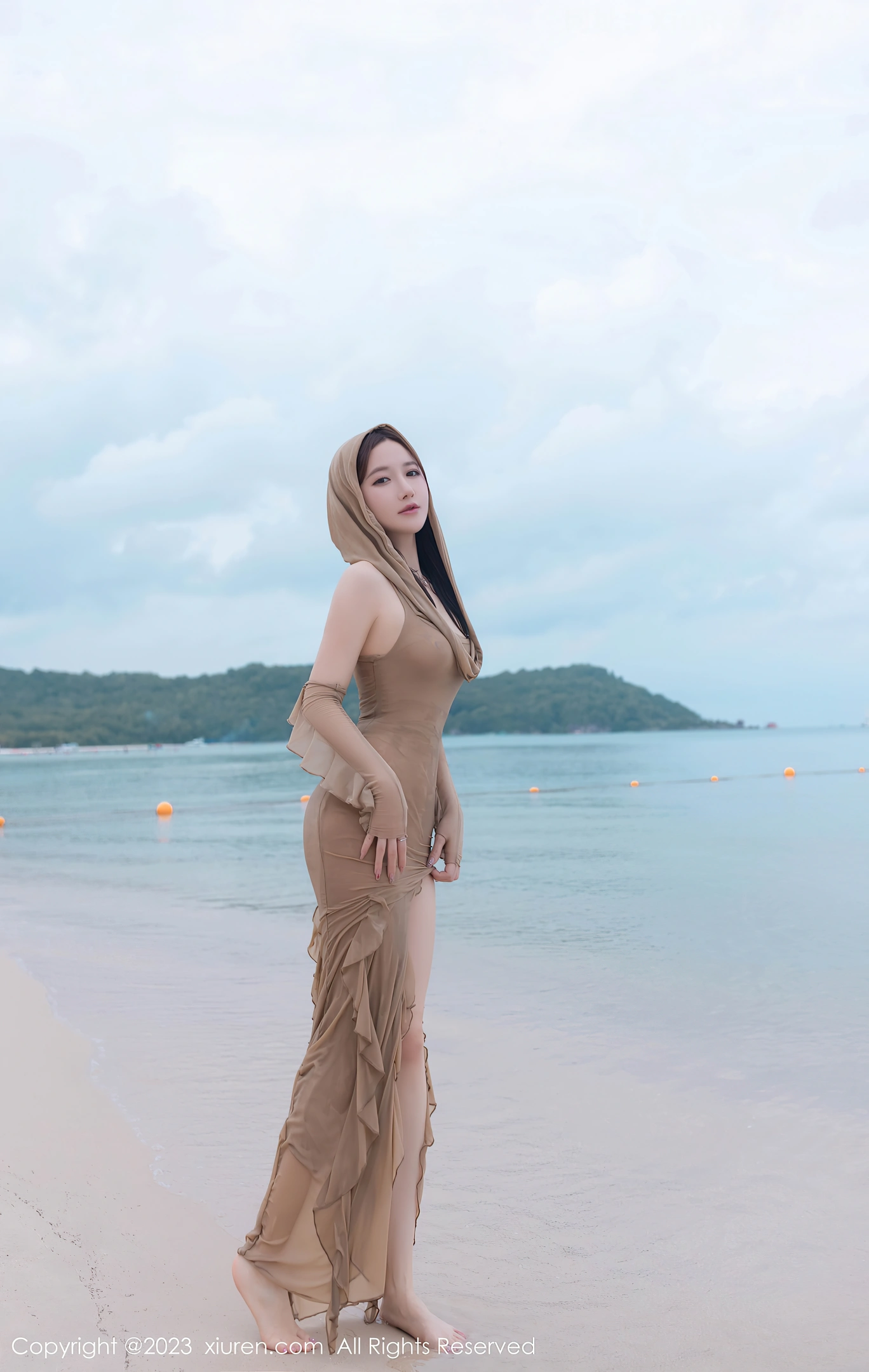 图片[6]-[XiuRen秀人网]VOL.7288 模特鱼子酱Fish沙滩场景性感咖啡色连衣裙秀曼妙身姿诱惑写真77P-秀人网官方网站